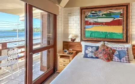 SUÍTE PRAIA DA FERRUGEM